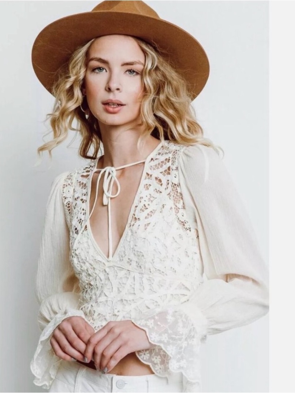 Free People Sorelle Crochet Lace Boho Crop Blouse Top Ivory Cream Medium